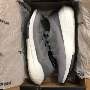 NWT Adidas Ultraboost 21 Grey Three/Grey Three/Grey Four Sz 9